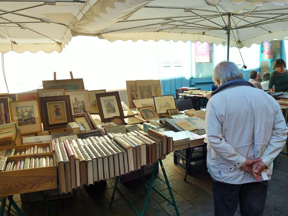 21 Dijon Bücherflohmarkt