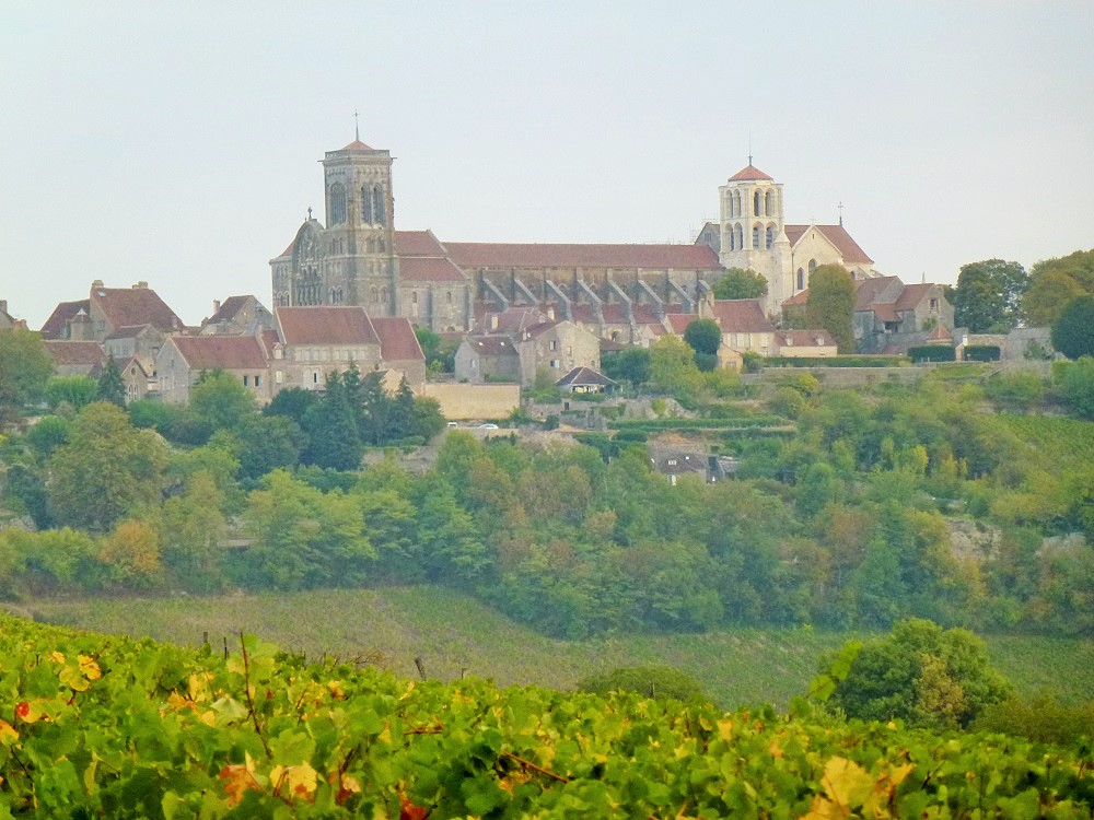 64 Blick auf Vézelay 