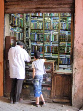 Marokko MarakkeschMedina Buchhandlung