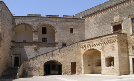 Apulien Copertino Castello